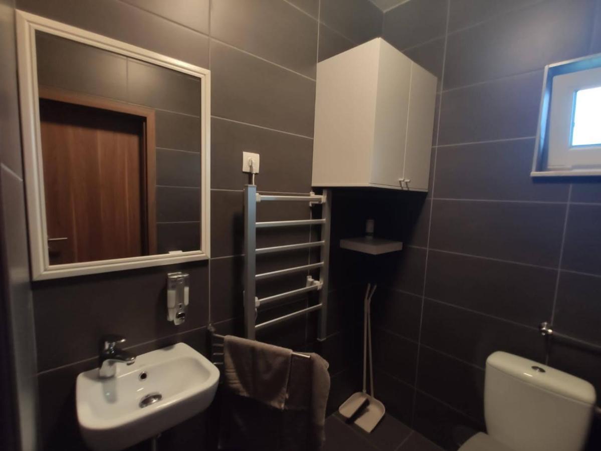 Oelyv Lägenhet Fertőrákos Exteriör bild